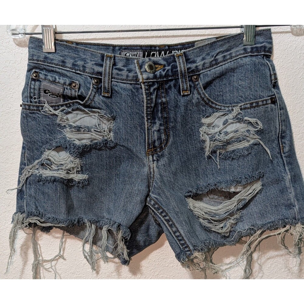 Cruel Girl Juniors Distressed Denim Blue Jean Shorts Size 1 (28x4) Low-rise (228